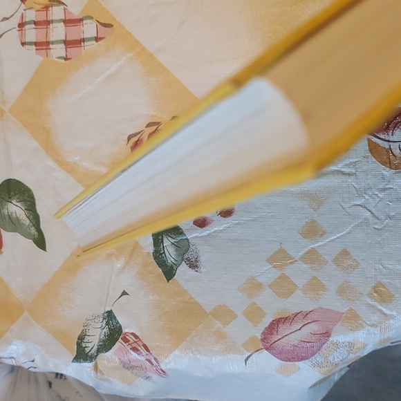 2/$8 🐣 The Other Half of the Egg 180 Ways to Use Up Extra Yolks or Whites 1967 - Picture 8 of 13